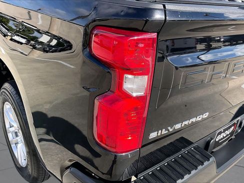 Used 2020 Chevrolet Silverado 1500 LT RWD image 25