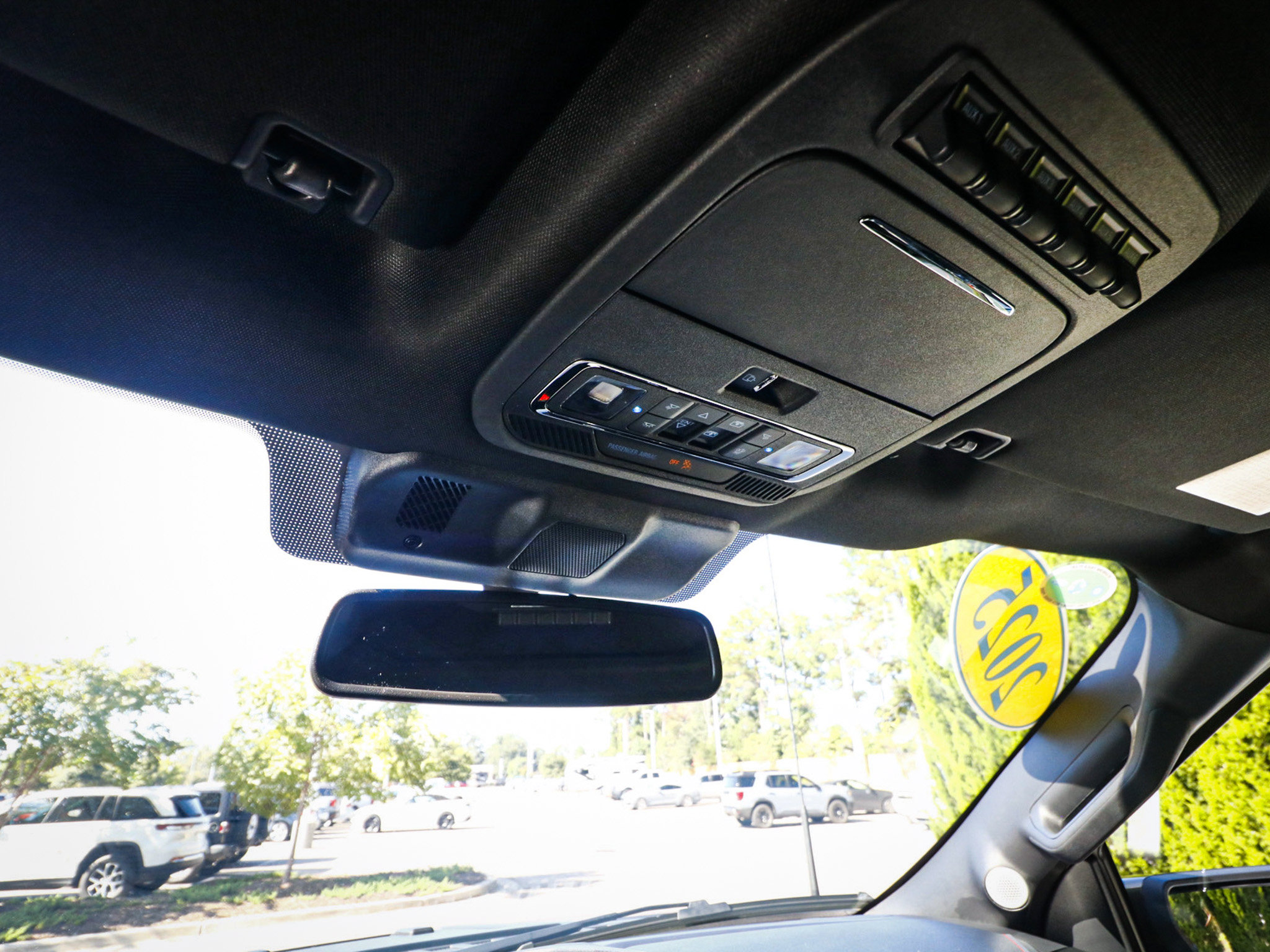 Used 2025 Ford F150 Raptor AWD/4WD image 27