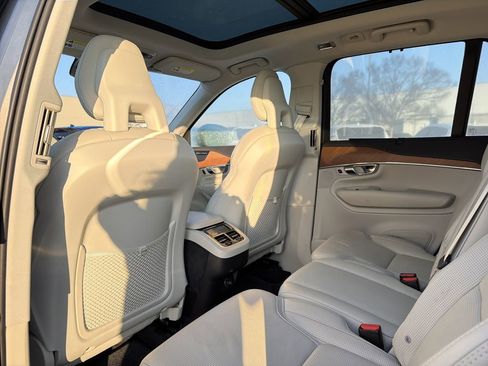 Used 2020 Volvo XC90 T6 Inscription image 13