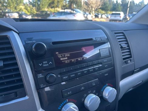 Used 2012 Toyota Tundra 4x4 Double Cab image 19