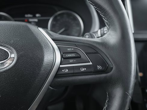 Used 2019 INFINITI QX50 Luxe w/ Navigation Package image 17