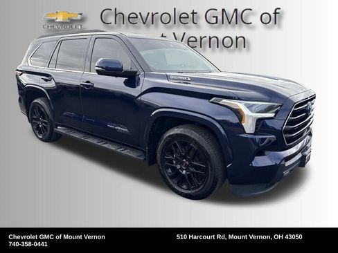 Used 2023 Toyota Sequoia SR5 image 7