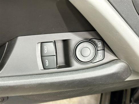 Used 2017 Chevrolet Camaro LT image 17