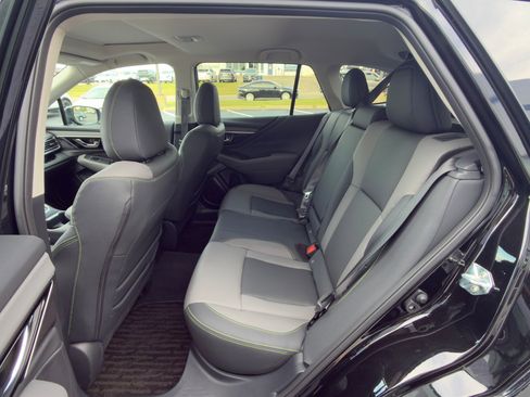 Certified 2025 Subaru Outback Onyx Edition image 12