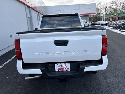 Used 2026 Toyota Tacoma SR5 image 6
