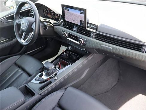 Used 2025 Audi A5 2.0T Premium Plus w/ Premium Plus AWD/4WD image 29