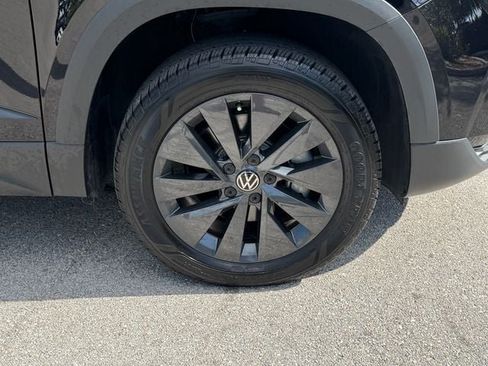 Used 2024 Volkswagen Taos S FWD image 10