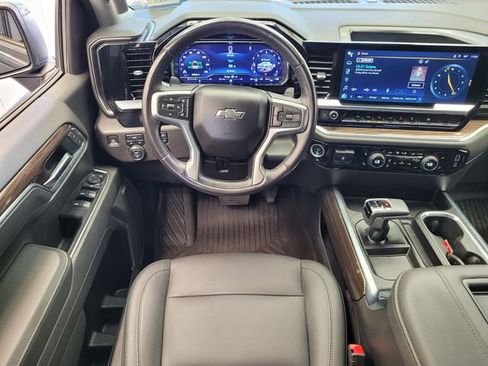 Used 2022 Chevrolet Silverado 1500 RST w/ Convenience Package II image 19