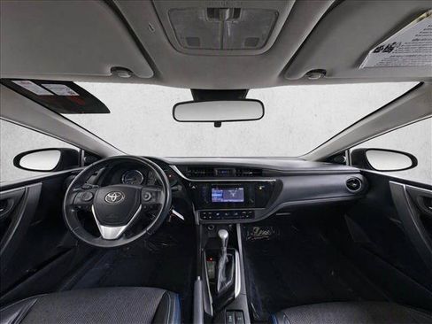 Used 2019 Toyota Corolla SE FWD image 25