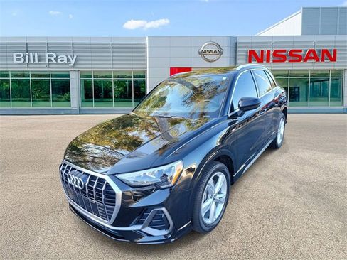 Used 2020 Audi Q3 2.0T Premium image 2