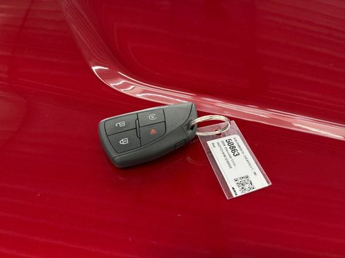 Used 2024 Chevrolet Colorado LT w/ LT Convenience Package III image 30