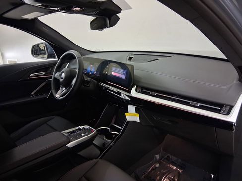 New 2026 BMW X2 xDrive28i w/ Convenience Package AWD/4WD image 29