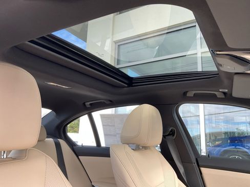 New 2026 BMW 330i Sedan w/ M Sport Package image 21