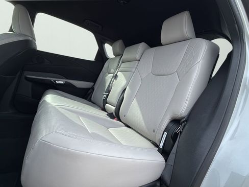 Certified 2025 Lexus RX 350 Premium Plus image 11