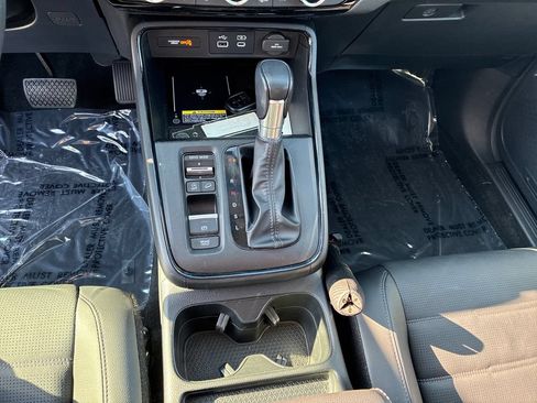 Certified 2025 Honda CR-V EX-L image 17