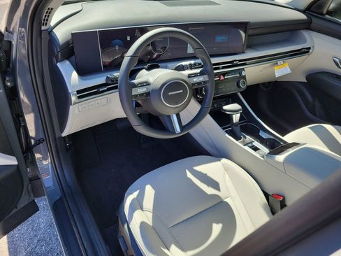 New 2026 Hyundai Tucson SEL FWD image 16