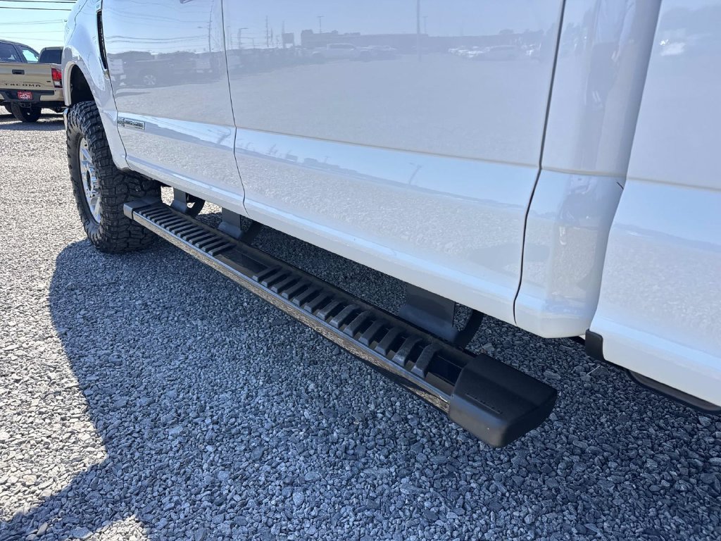 Used 2022 Ford F250 XLT w/ XLT Value Package AWD/4WD image 15