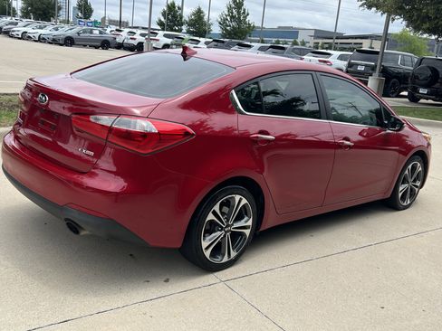 Used 2014 Kia Forte EX w/ Premium Package FWD image 10