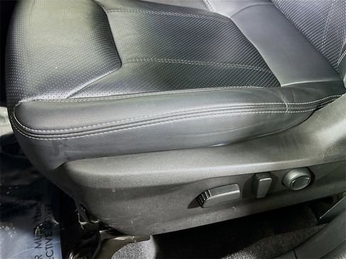 Used 2023 Subaru Forester Limited image 18