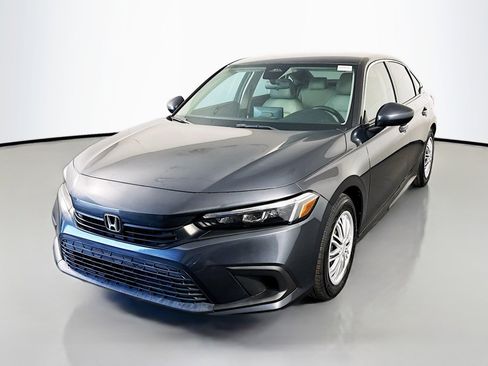 Used 2022 Honda Civic LX image 4