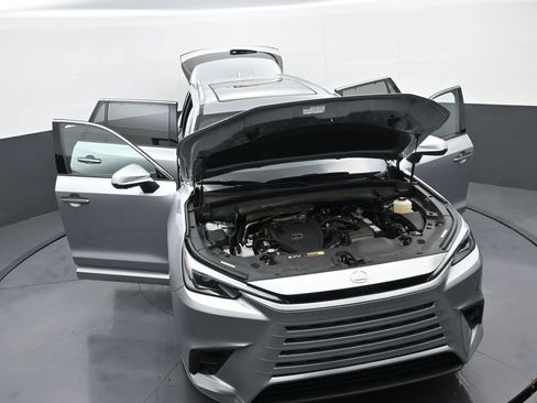 Used 2025 Lexus TX 350 AWD w/ Technology Package image 39