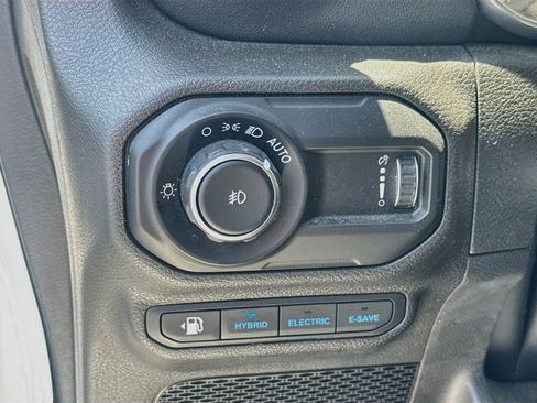 Certified 2023 Jeep Wrangler Unlimited Sahara w/ Cold Weather Group AWD/4WD image 11