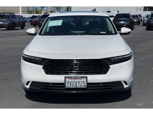 Certified 2025 Honda Accord EX-L image 9