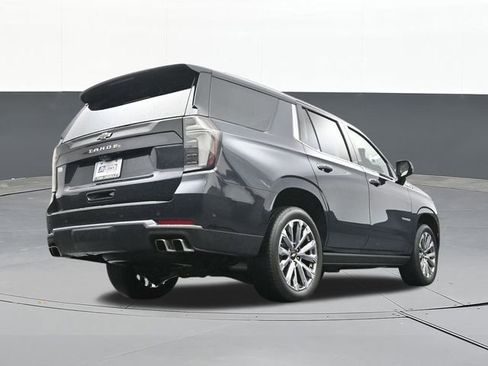 Used 2025 Chevrolet Tahoe High Country AWD/4WD image 59