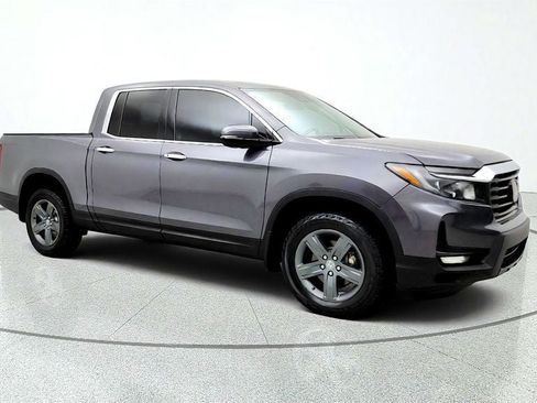 Used 2023 Honda Ridgeline RTL-E image 3