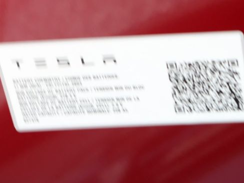 Used 2026 Tesla Model Y Long Range RWD image 14