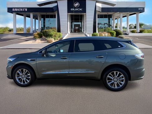 Used 2023 Buick Enclave Avenir w/ Avenir Technology Package image 6