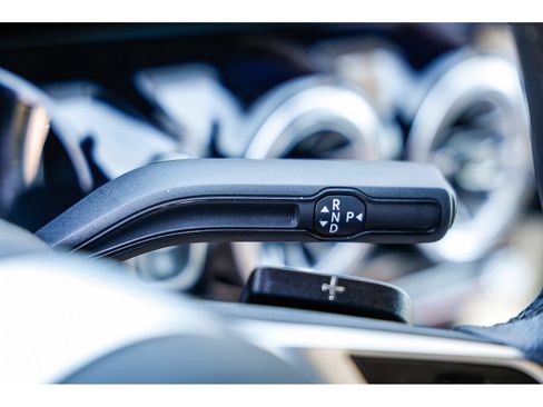 Used 2025 Mercedes-Benz GLA 250 image 20