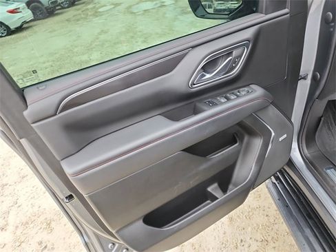 Used 2022 Chevrolet Tahoe RST image 18