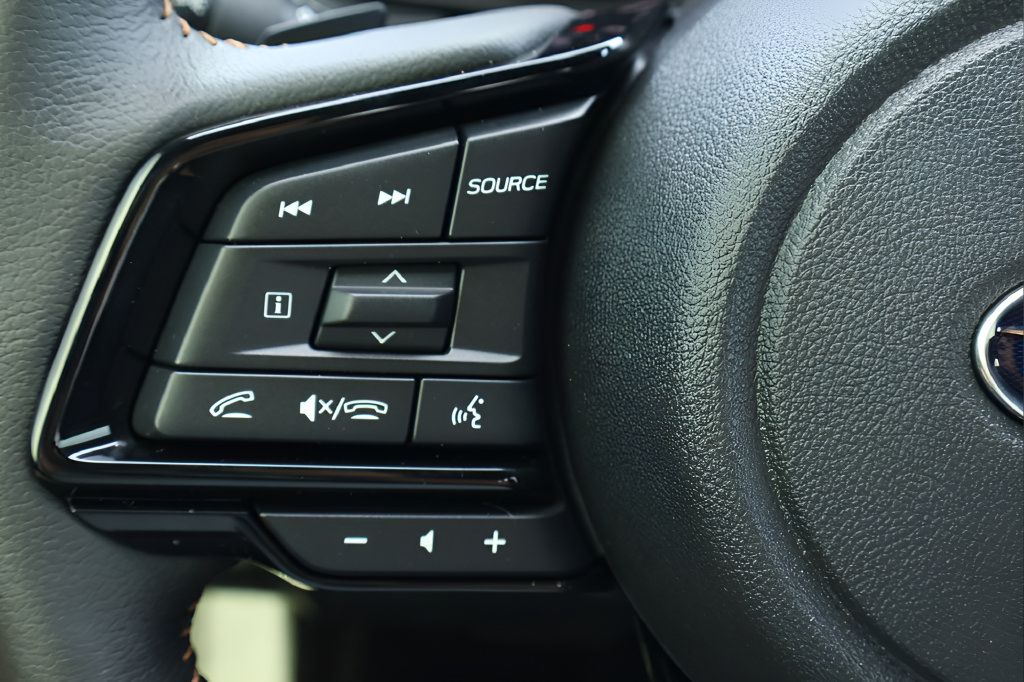 Certified 2025 Subaru Forester Touring AWD/4WD image 23