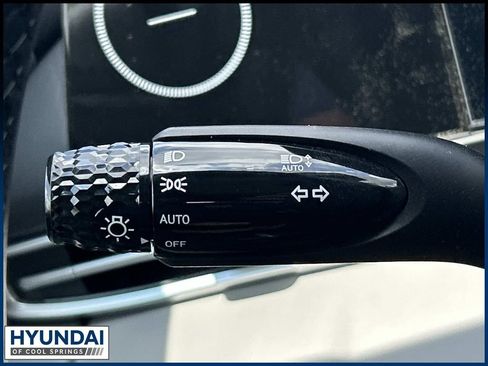 New 2026 Hyundai Elantra Limited FWD image 32