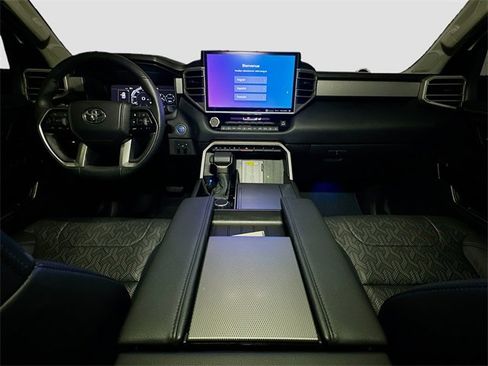 Used 2024 Toyota Sequoia Limited image 9