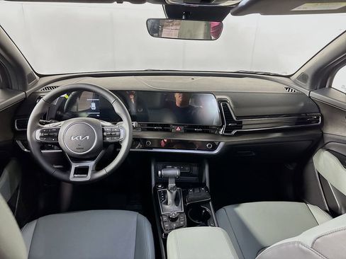 Used 2025 Kia Sportage X-Line w/ Premium Package image 12