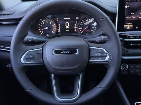 New 2026 Jeep Compass Latitude AWD/4WD image 12