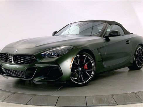 Used 2025 BMW Z4 M40i RWD image 11