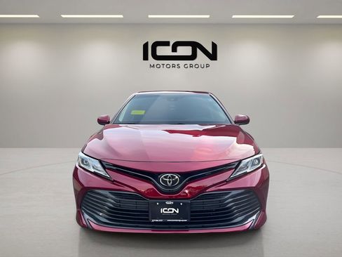 Used 2020 Toyota Camry LE image 8