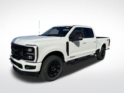 New 2026 Ford F250 Lariat w/ Black Appearance Package