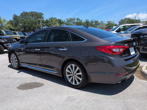 Used 2017 Hyundai Sonata Limited w/ Tech Package 03 FWD image 7