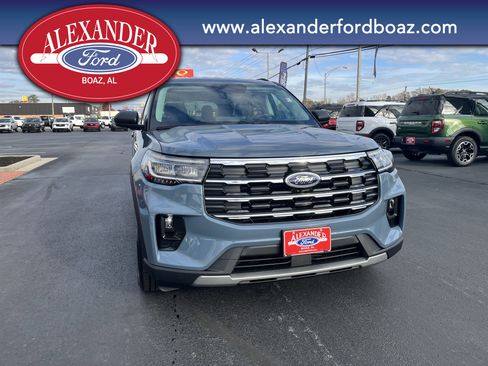 New 2026 Ford Explorer Active w/ Active Comfort Package image 5