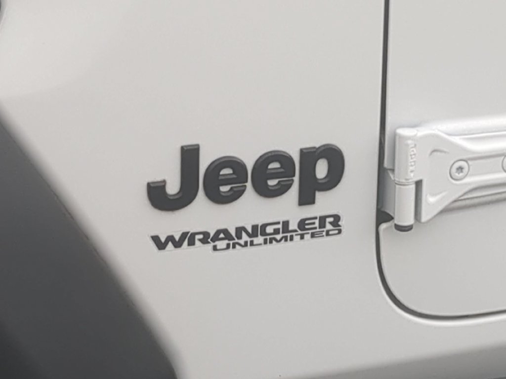 Certified 2022 Jeep Wrangler Unlimited Sport AWD/4WD image 10