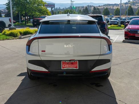 New 2025 Kia EV6 Light w/ Light LR Technology Package AWD/4WD image 6
