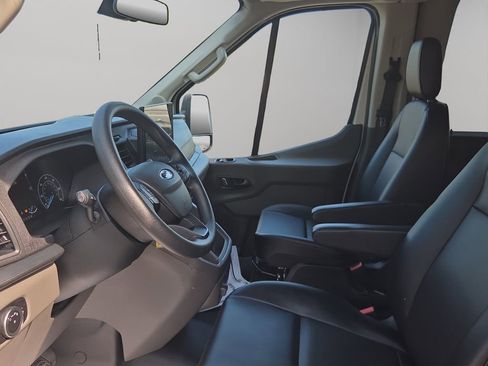 Used 2025 Ford Transit 350 XL AWD/4WD image 5