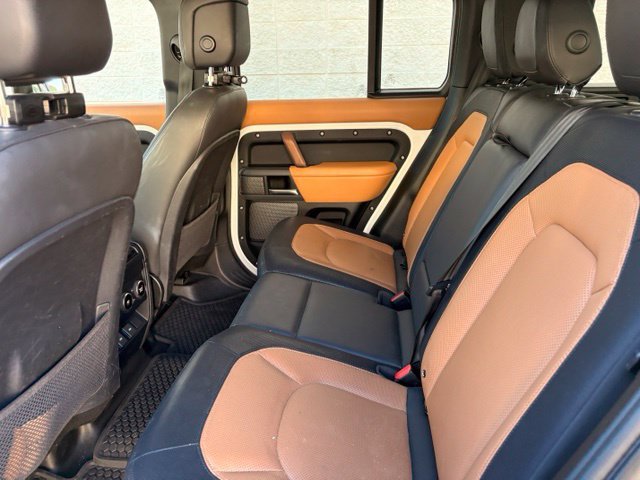 Used 2023 Land Rover Defender 110 X-Dynamic SE AWD/4WD image 14