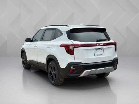 New 2026 Kia Seltos EX FWD image 7