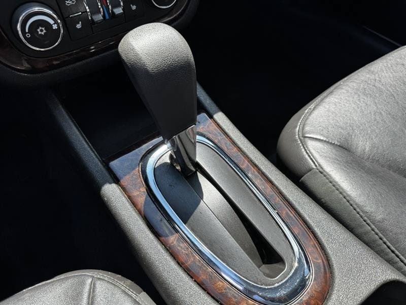 Used 2015 Chevrolet Impala LTZ FWD image 29