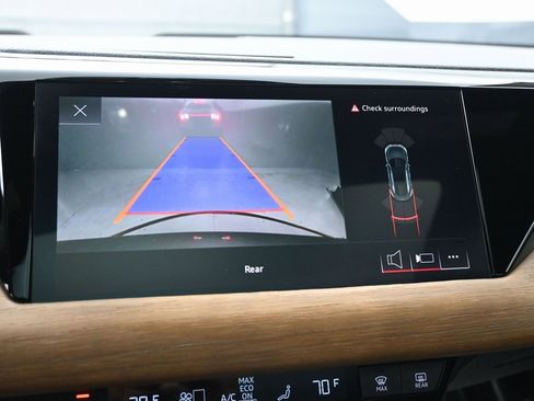 Used 2023 Audi e-tron GT Premium Plus image 14